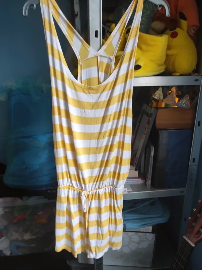 Combi-short élastique jaune à rayures