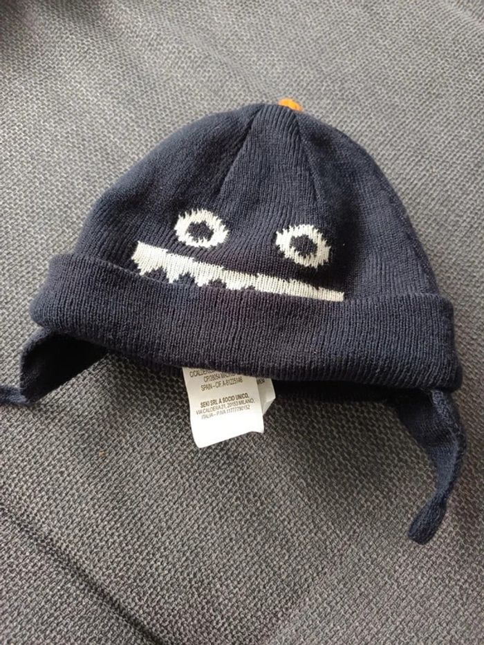 Bonnet monstre t43 comme neuf