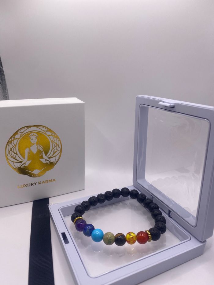 Bracelet 7 chakras neuf dans sa boîte à bijoux - photo numéro 3