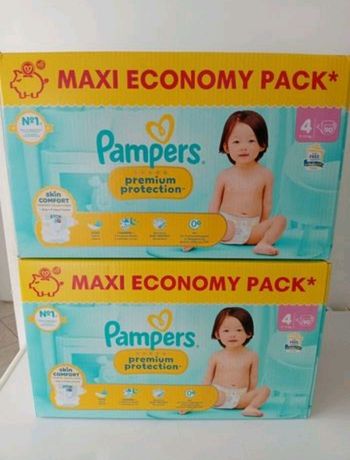 Pampers premium taille 4 neuf