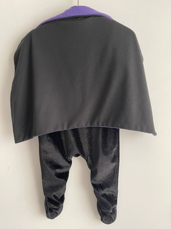 Adorable dors-bien / pyjama ou déguisement pour bébé vampire - photo numéro 2