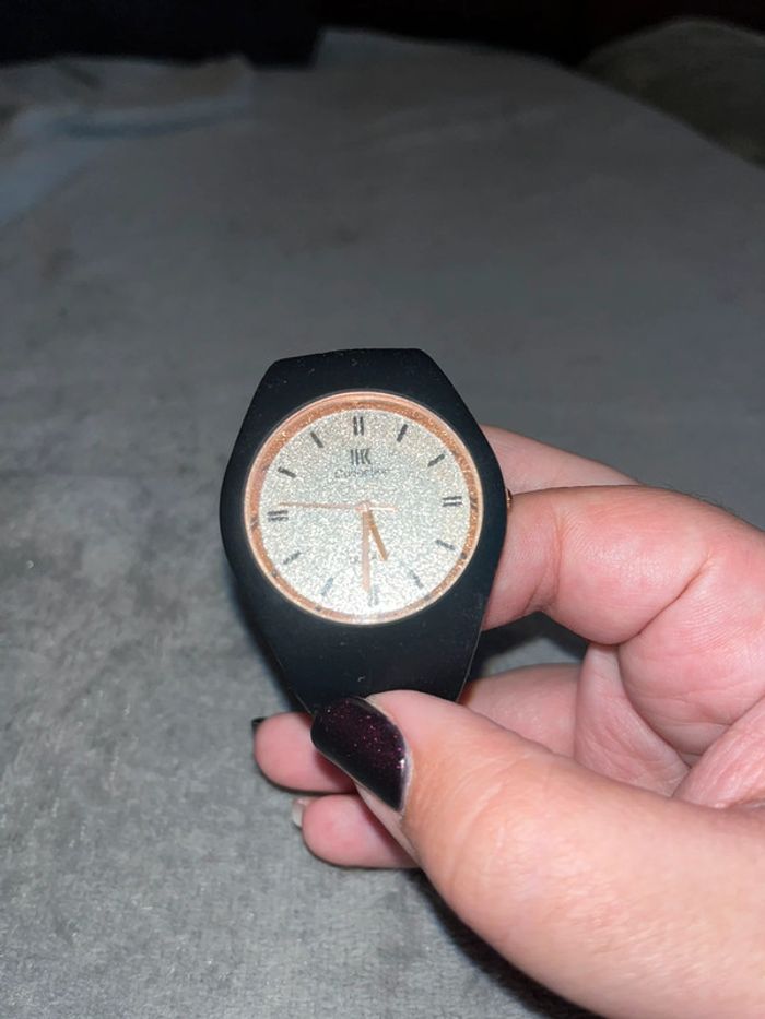 Montre neuve - photo numéro 3