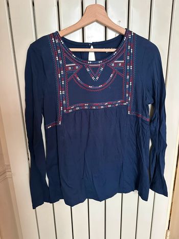 T shirt a manches longues a broderies M