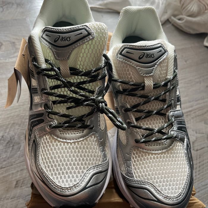 Asics kayano avec 3 lacet intégré - photo numéro 3