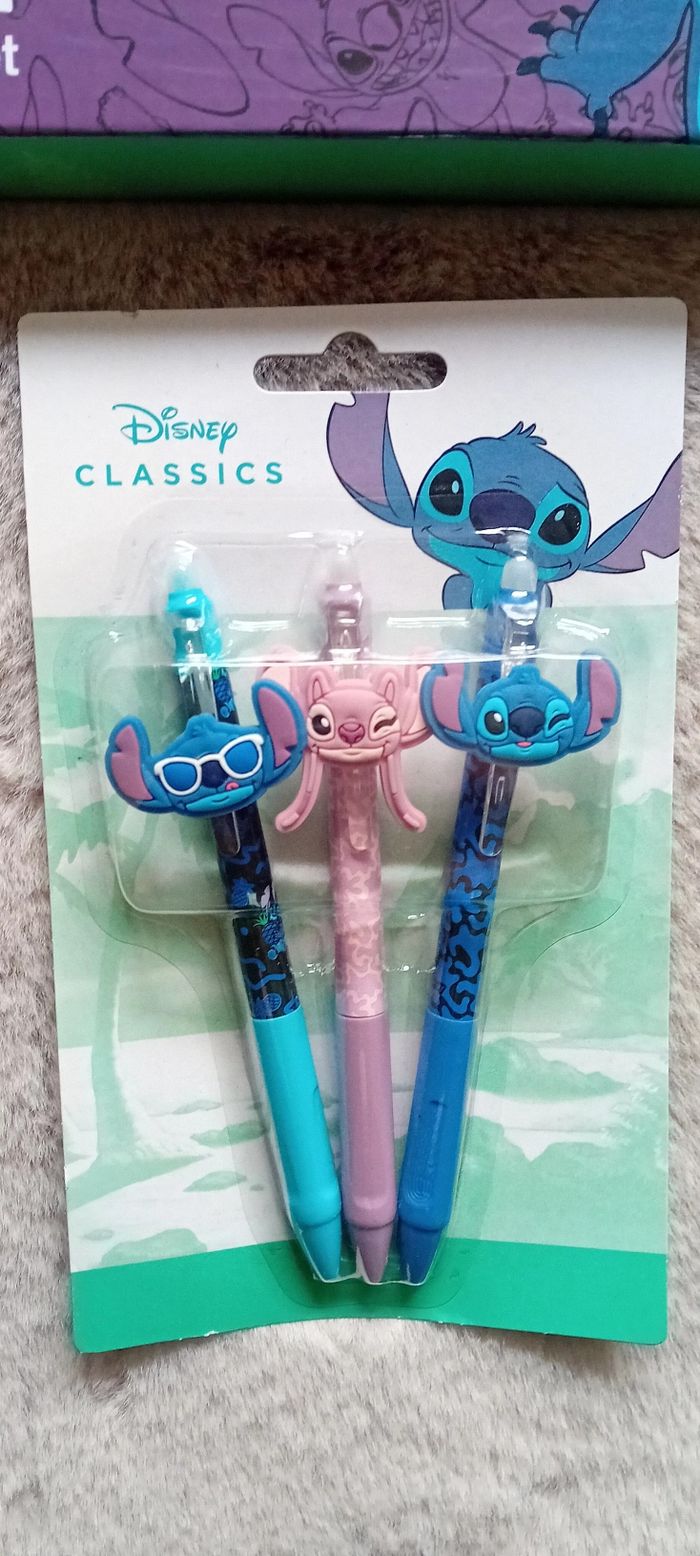 Lot stitch neuf 30% de réduction en ce moment - photo numéro 2