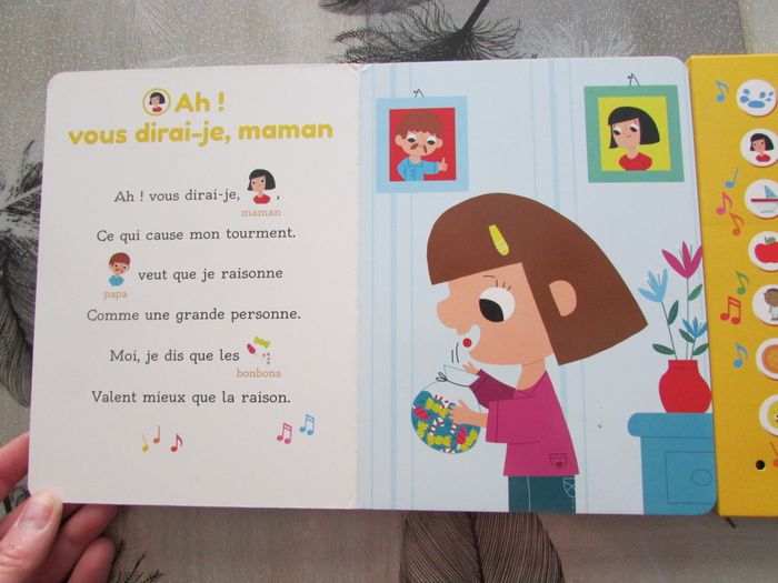 Livre sonore Ecoute et chante les Comptines des tout-petits - photo numéro 2