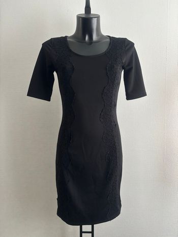 Robe noire Vila neuve