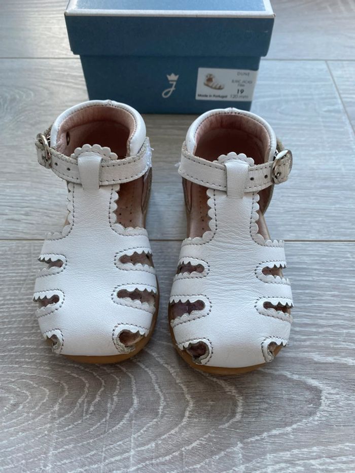 Sandales blanches Jacadi taille 19 - photo numéro 2