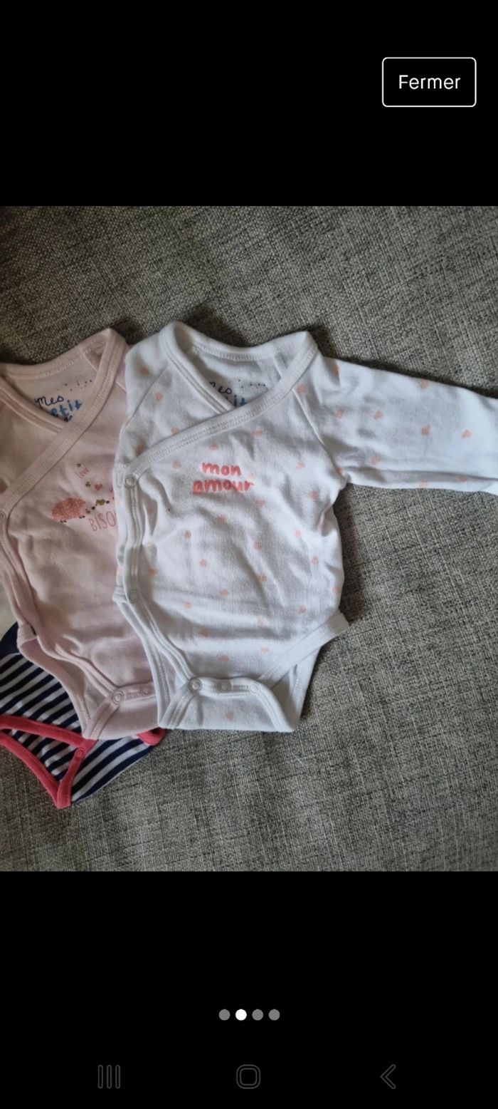 Lot 3 body 1 mois - photo numéro 2