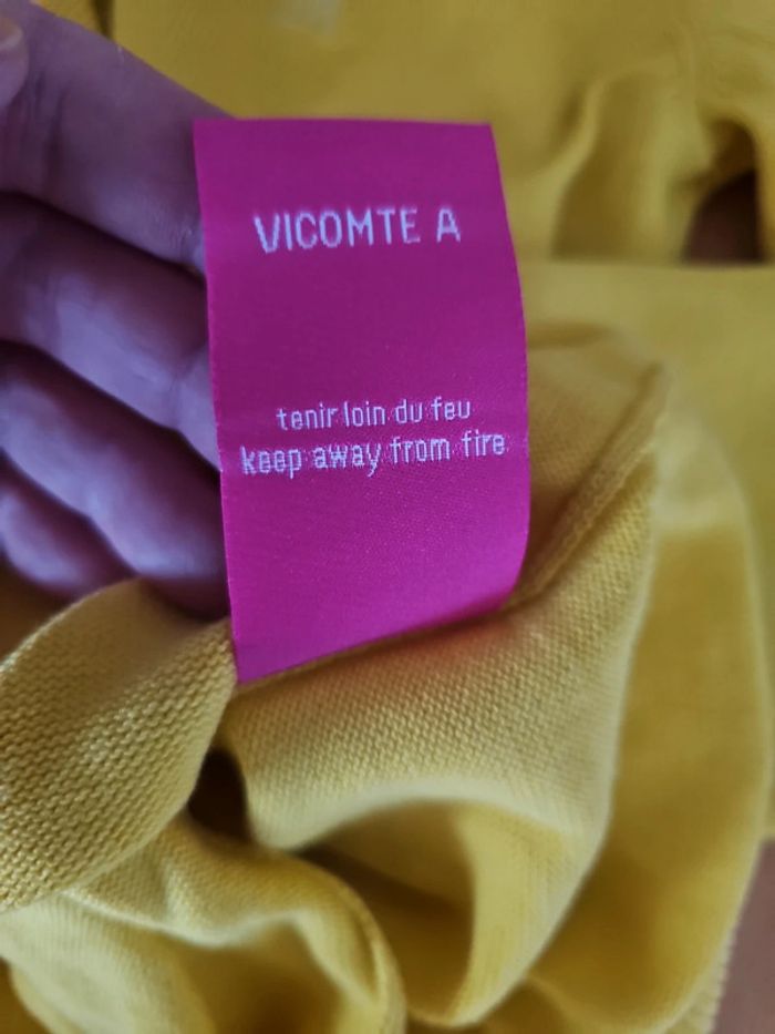 🔥Cardigan Vicomte A. T.M💫👕 - photo numéro 4