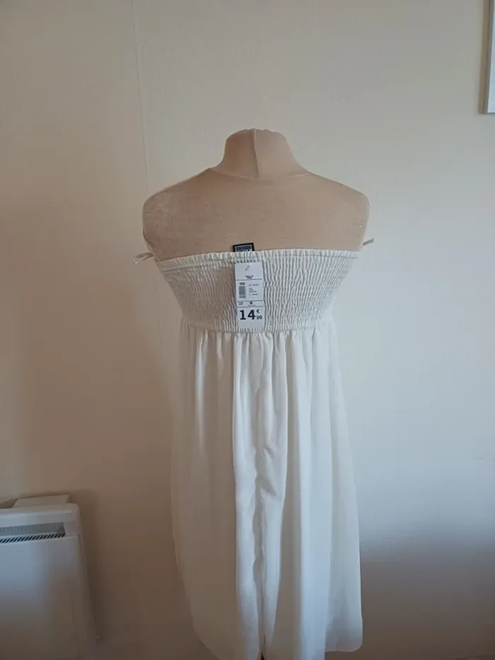 Robe neuve - photo numéro 3