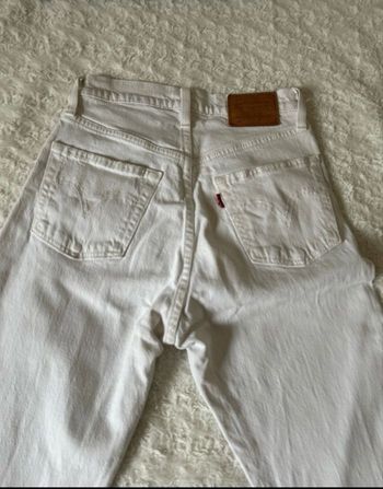Jean levis Blanc 