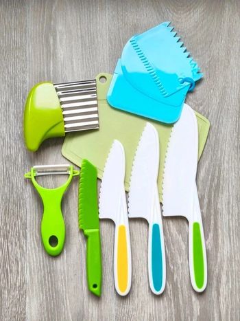 Ensemble de cuisine 8 pièces pour enfant neuf