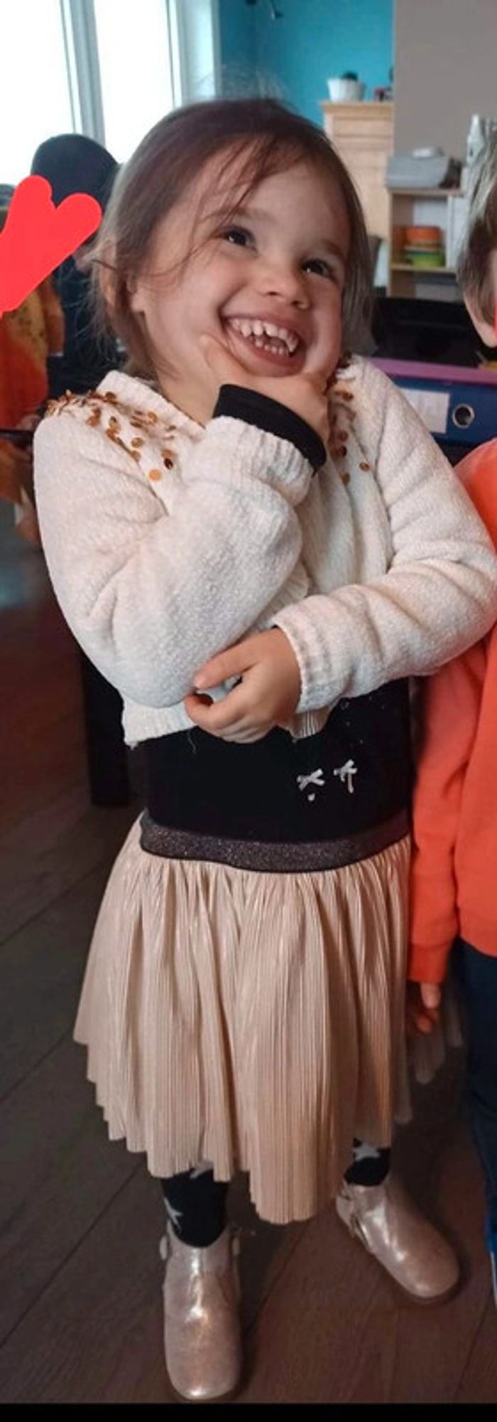 Robe orchestra noire et dorée avec danseuse 4 ans 104 cm - photo numéro 2