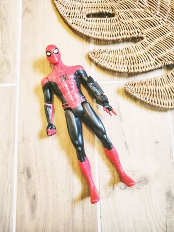 💫 Spiderman grande figurine de 30 cm Avengers Marvel marque Hasbro  (VTD)