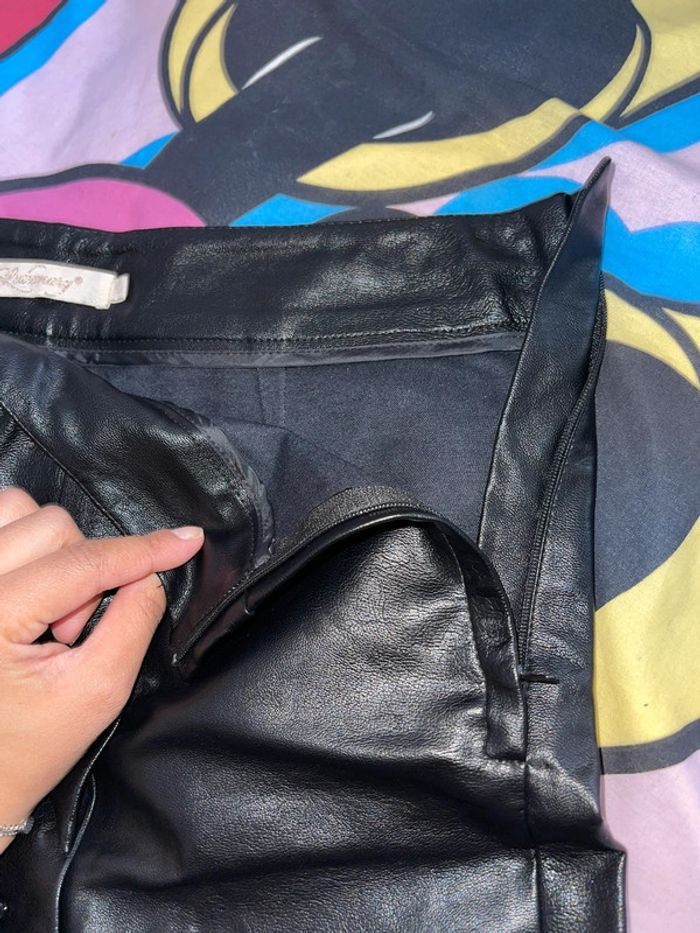 Short en cuir - photo numéro 4