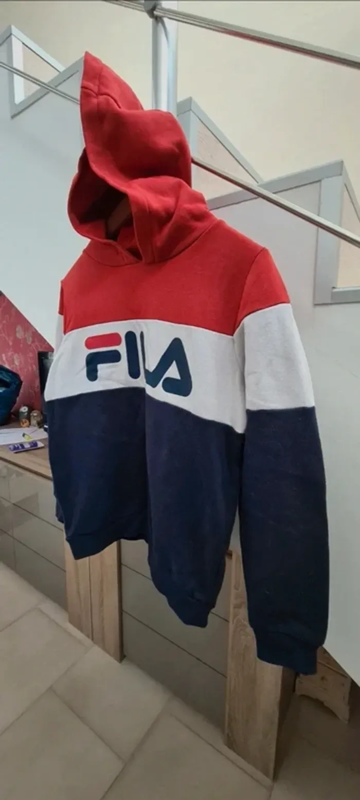Sweat à capuche Fila taille 13-15 ans - photo numéro 4