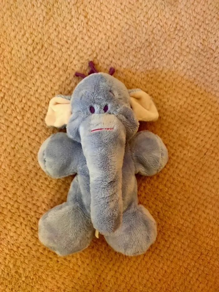 Peluche Éphélant Winnie l'ourson