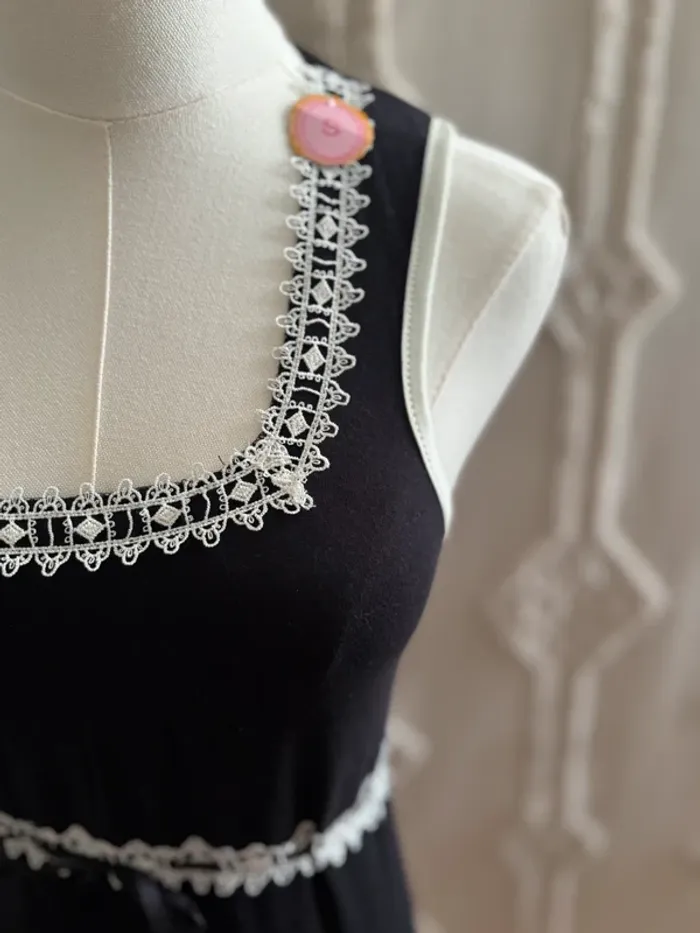 Top noir vintage Soleil Sucré – Taille S – lingerie – Style gothic coquette - photo numéro 3