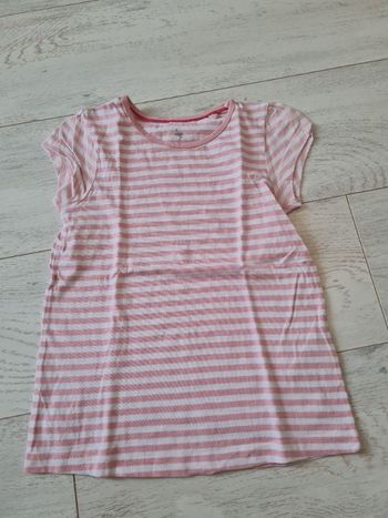 T-shirt 7/8 ans fille