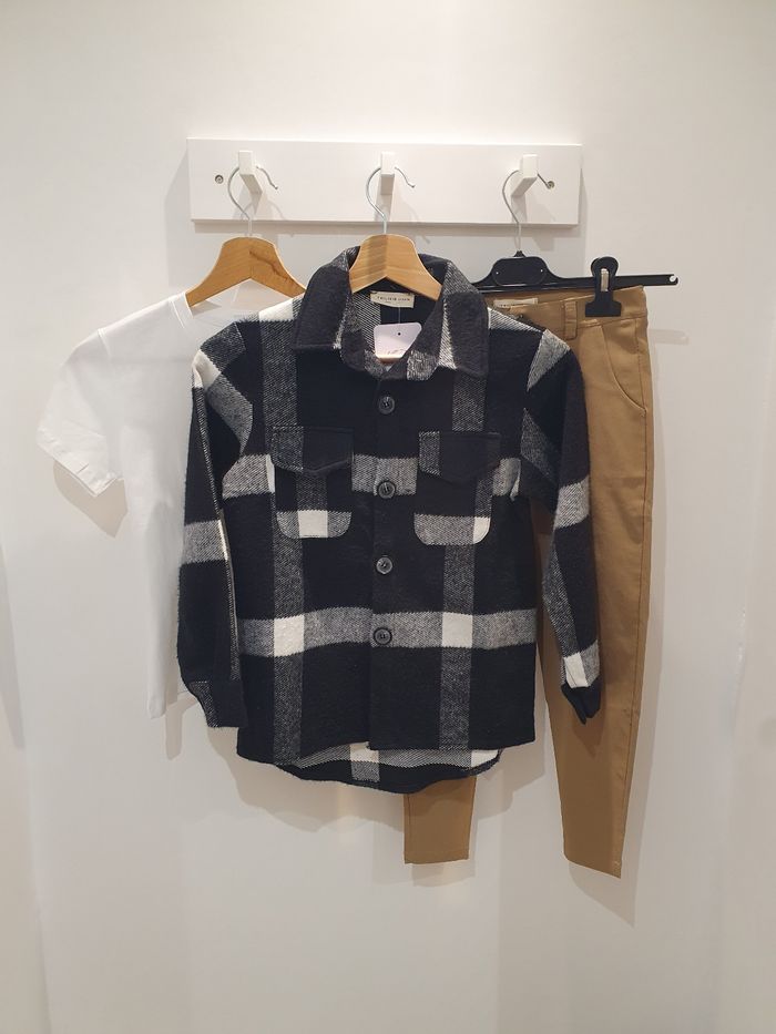Surchemise carreaux noir/blanc Manchester Taille 8 ans - photo numéro 5
