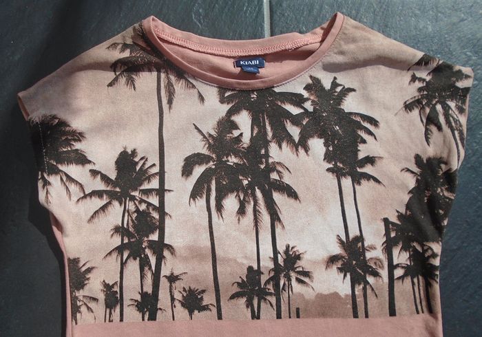Joli tee-shirt palmiers fille 5 ans (108-113 cm) - photo numéro 2