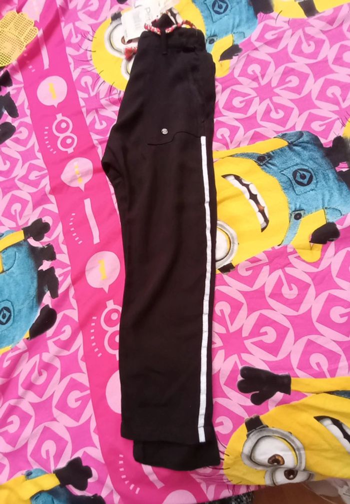 Sarouel noir Lcdp 6 ans neuf - photo numéro 2