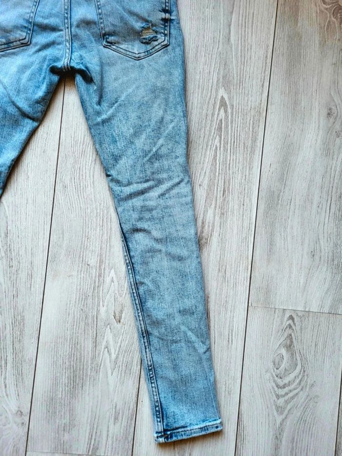 Jean Bershka Homme 36 – slim destroy bleu clair – effet déchiré tendance – look casual urbain - photo numéro 14
