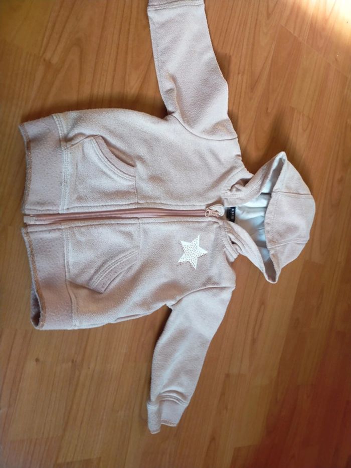 Joli sweat rose pâle pailleté 18 mois - photo numéro 4