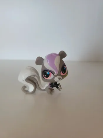 🌺 Figurine Lps Écureuil 2733 🌺
