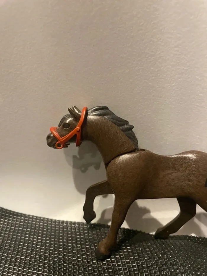 Playmobil figurine cheval mustang marron western écurie centre équestre équitation - photo numéro 2