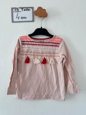 Tee shirt manches longues - taille 4 ans 🌸