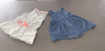2 robes 12mois