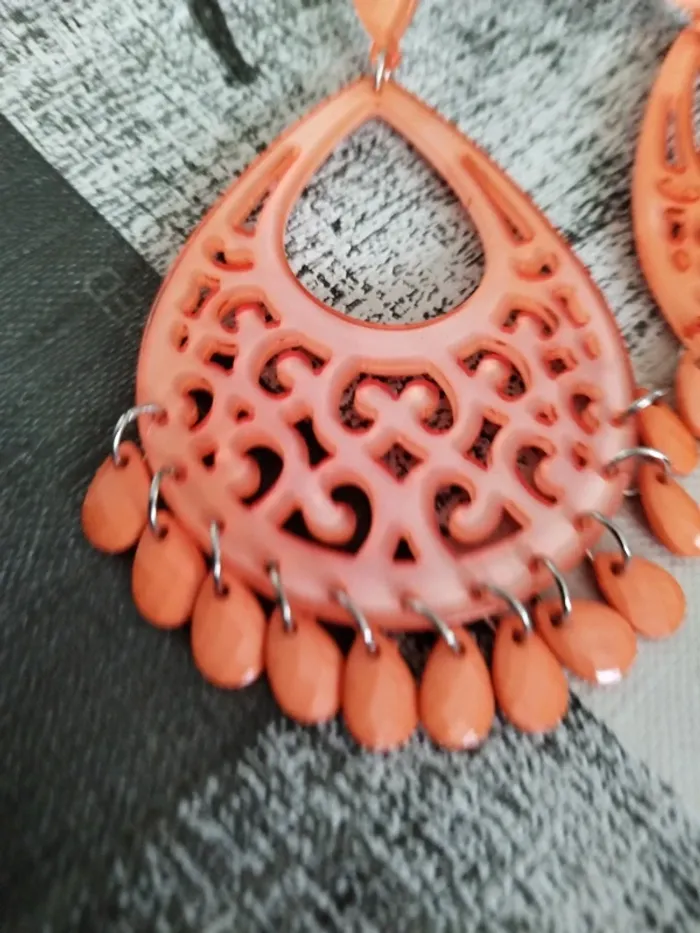 Boucles d'oreilles super vintages - photo numéro 2