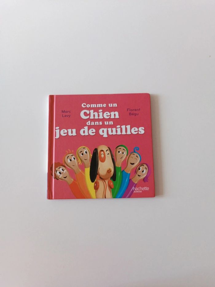 Livre "Comme un chien dans un jeu de quilles"