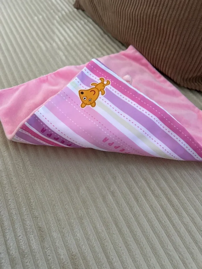 Doudou peppa pig - photo numéro 3