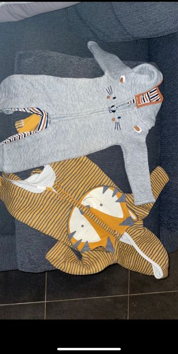 Combi 3 mois parfait état