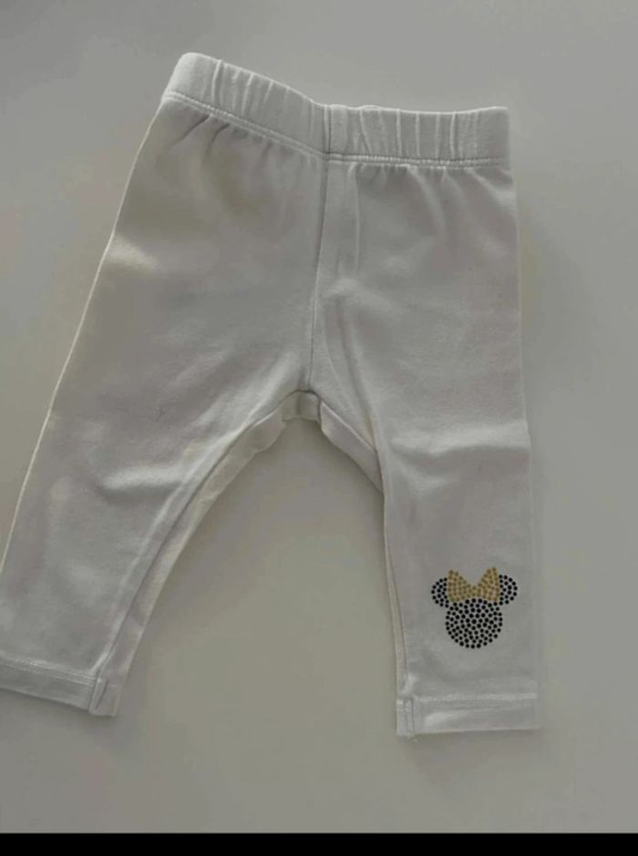 Joli ensemble Disney Minnie 3 mois en parfait état - photo numéro 9