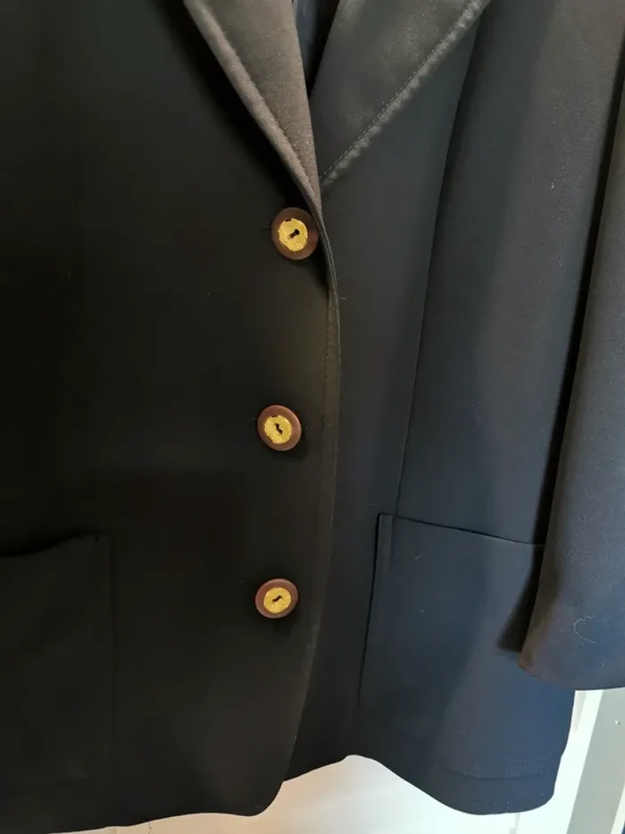 Jolie veste classe T50 - photo numéro 3
