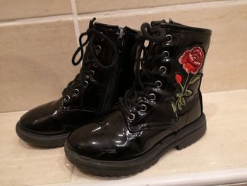 Chaussures vernies taille 26