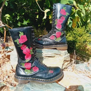 Dr. Martens 1914 Vonda roses brodées 39