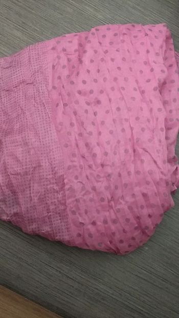 Écharpe a pois rose