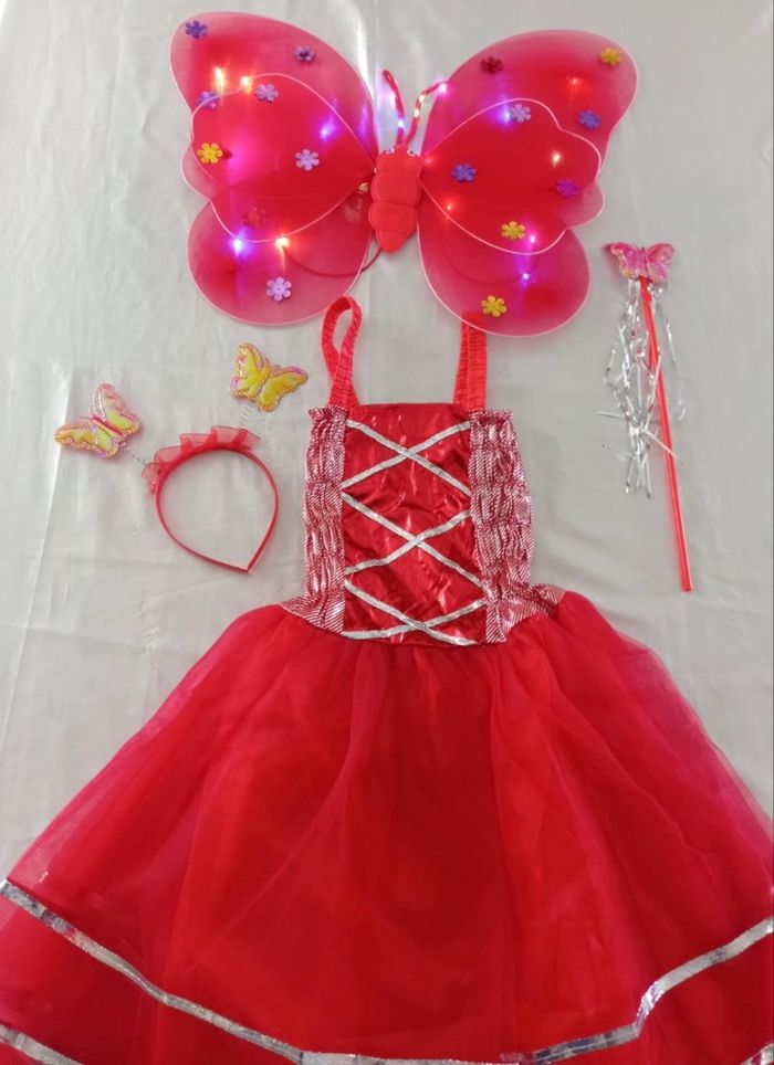 Déguisement robe princesse aile de papillon rouge 4 ans - photo numéro 7