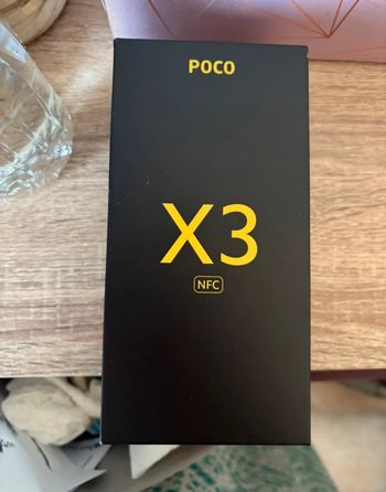 Téléphone poco X3 NFC écran fissuré mais fonctionne parfaitement