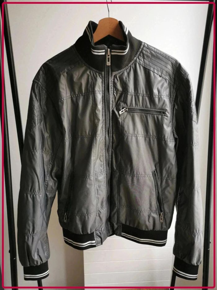 Veste grise homme