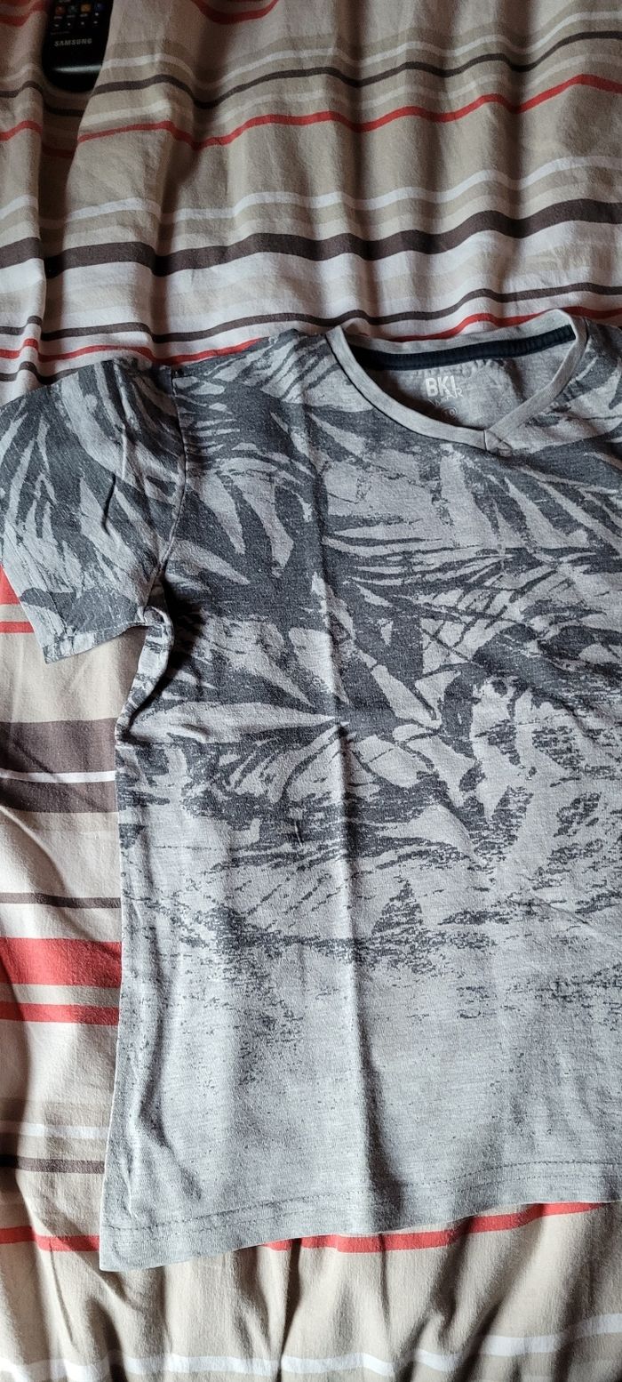 Tee-shirt - photo numéro 2