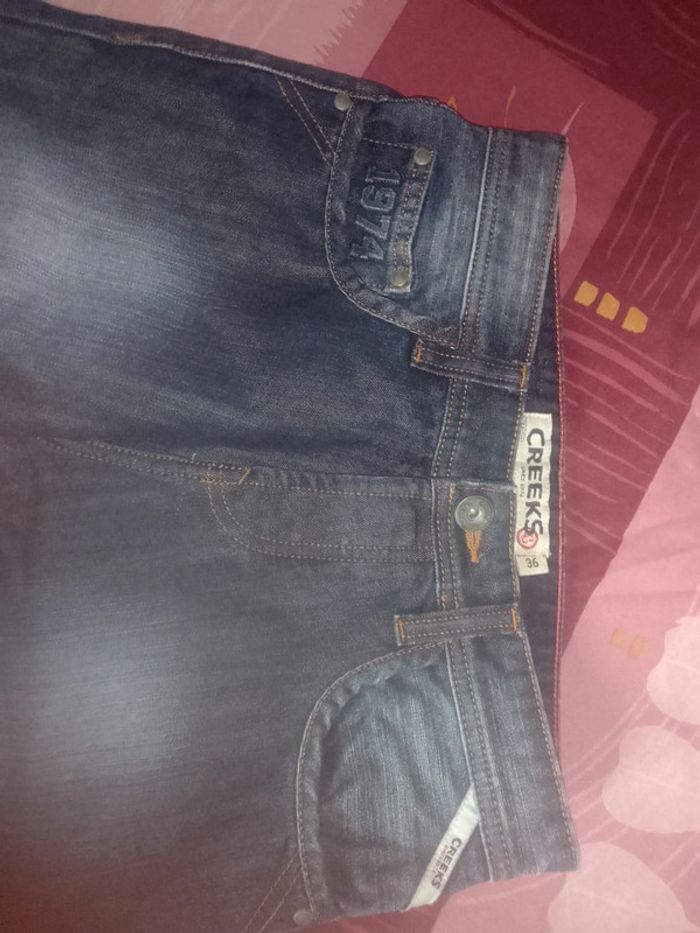 Jean pour hommes couleur bleu taille 36 marque Creeks. - photo numéro 4