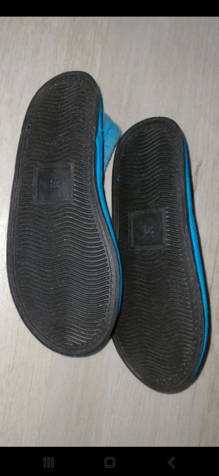 Pantoufles Batman taille 28 - photo numéro 3