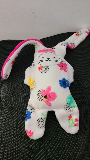 DOUDOU LAPIN CATIMINI FLORAL FLEURS PELUCHE DOUBLE FACE  non utilisé