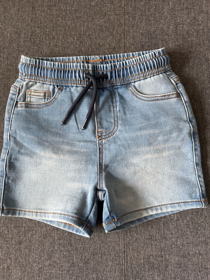 Short Kiabi